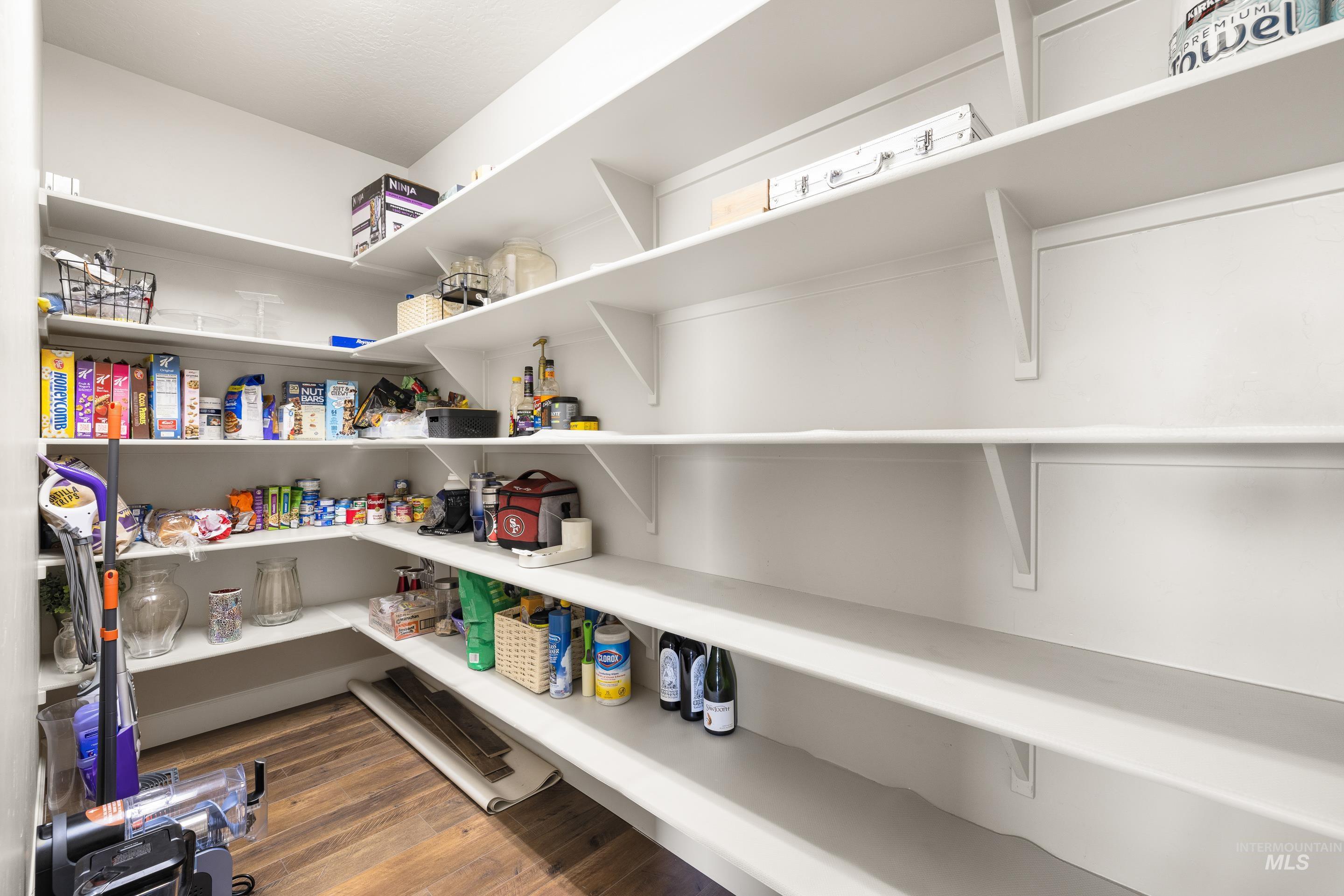 property viewer photo 20