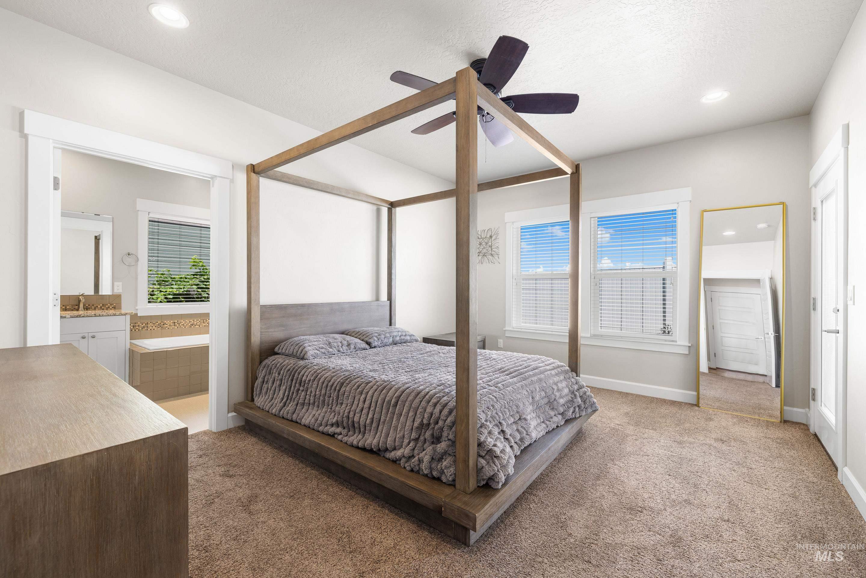property viewer photo 21