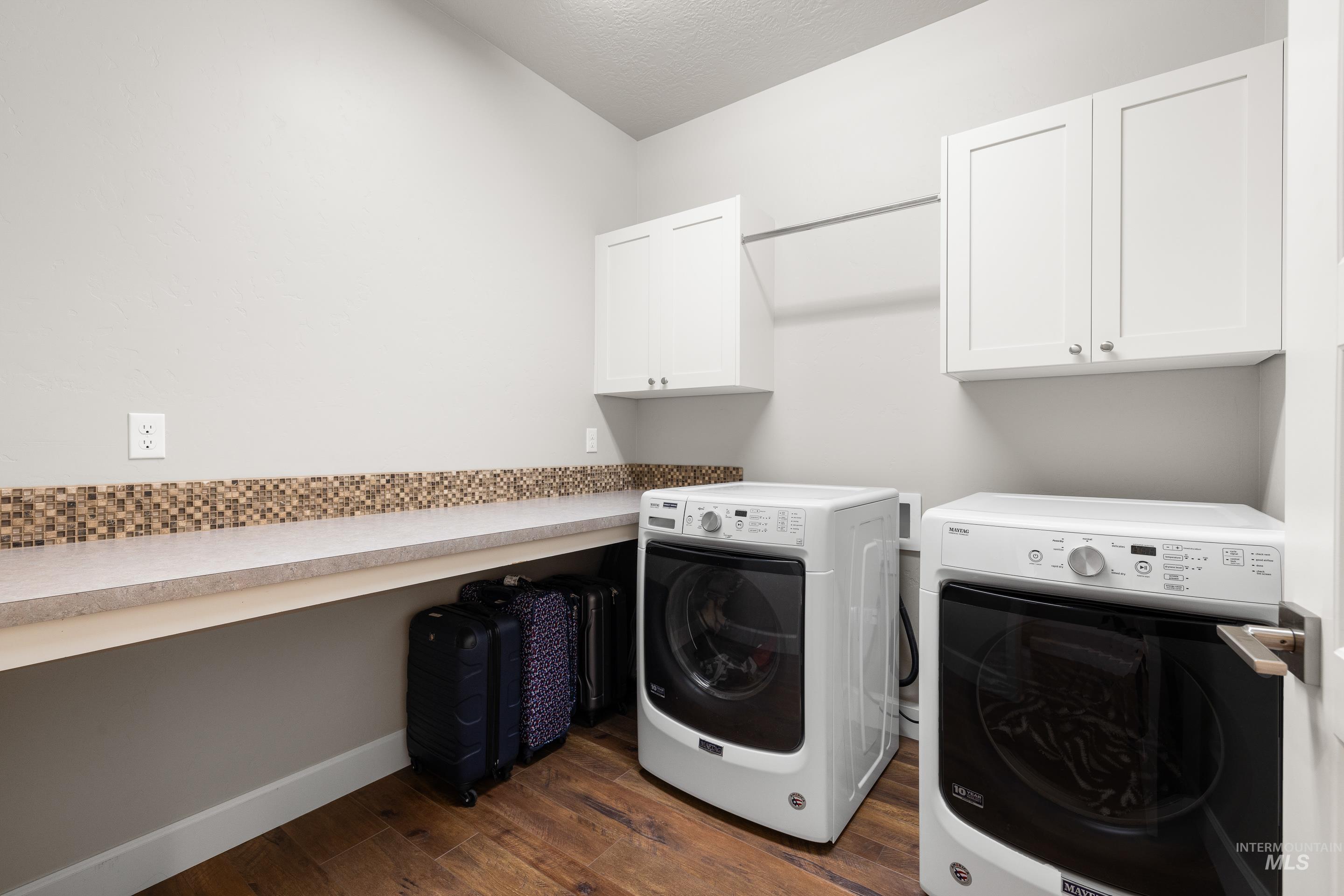 property viewer photo 36