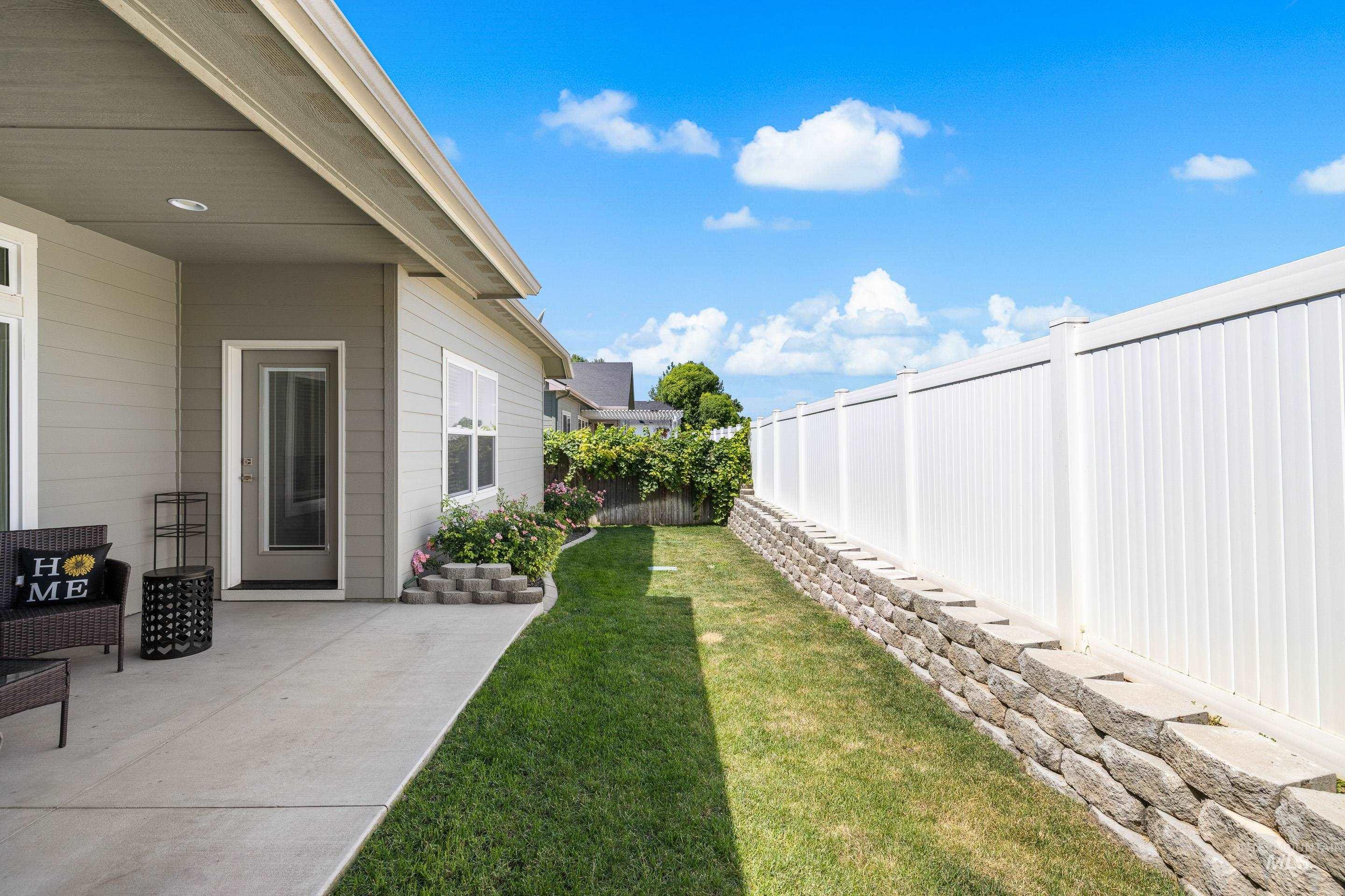 property viewer photo 38