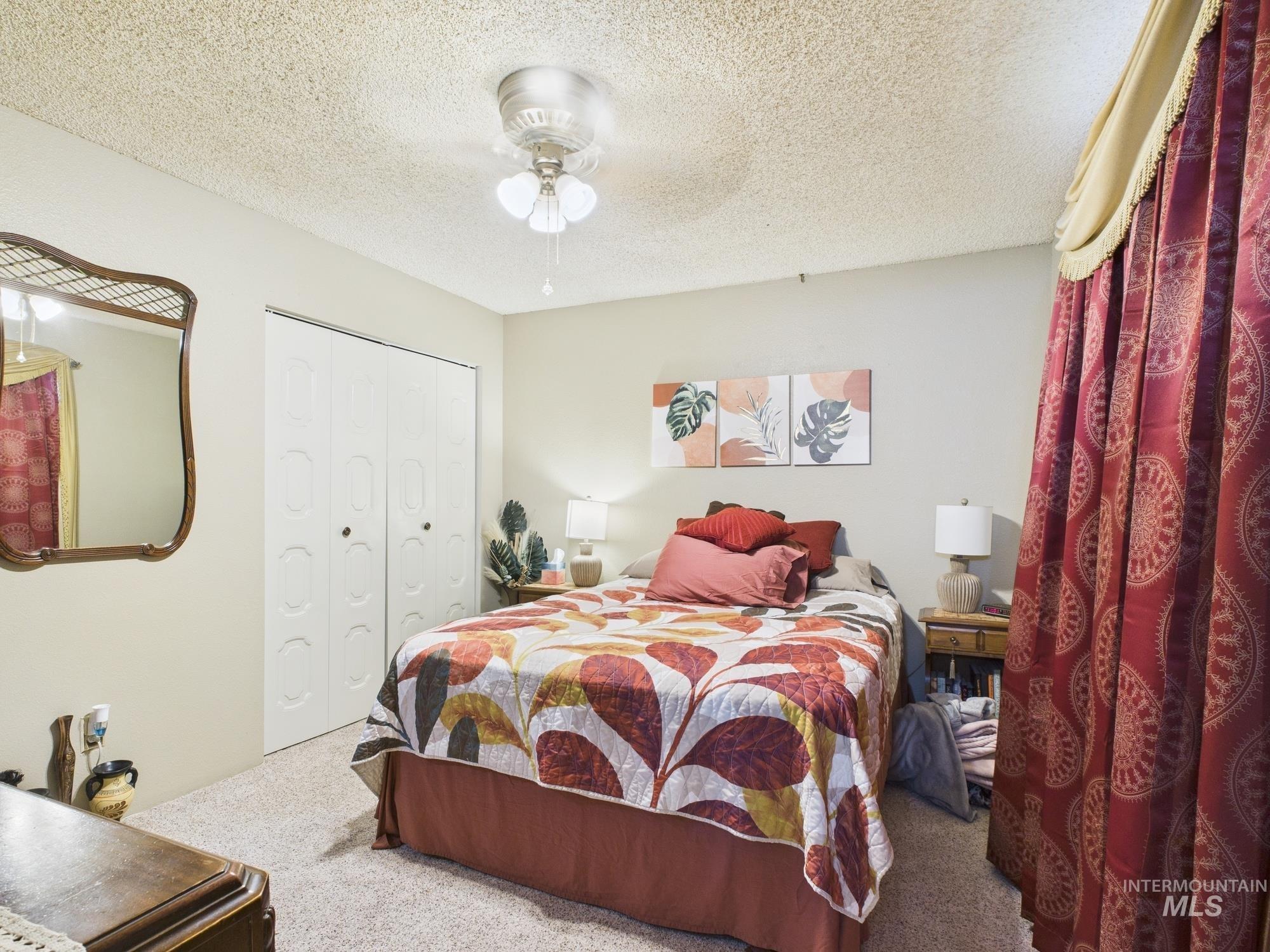 property viewer photo 17