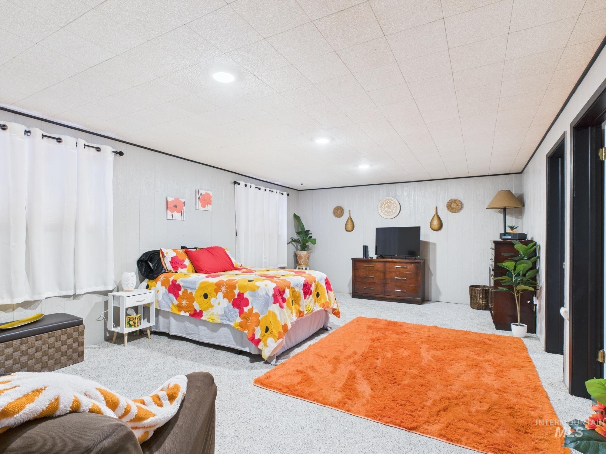 property viewer photo 20