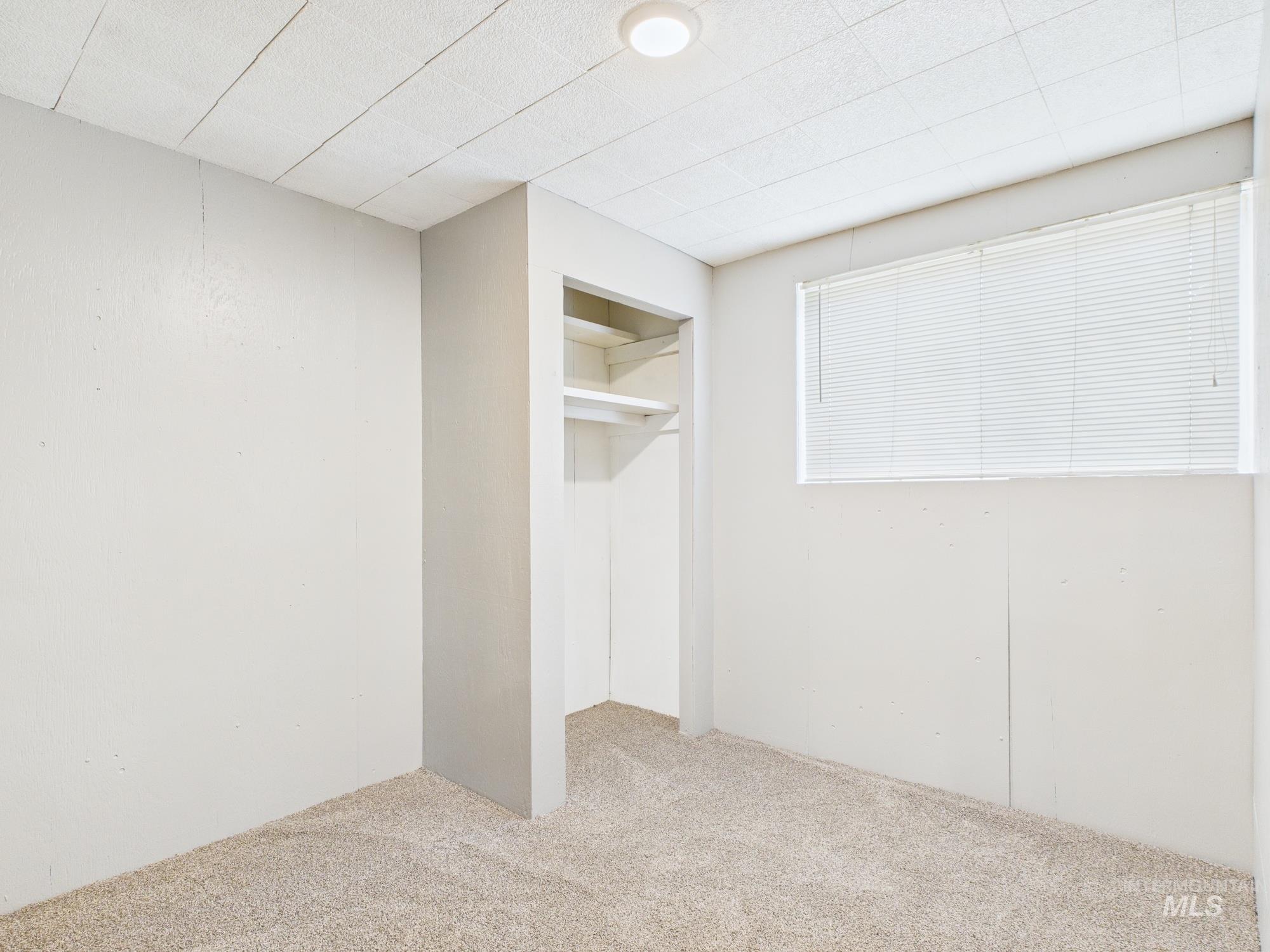 property viewer photo 22