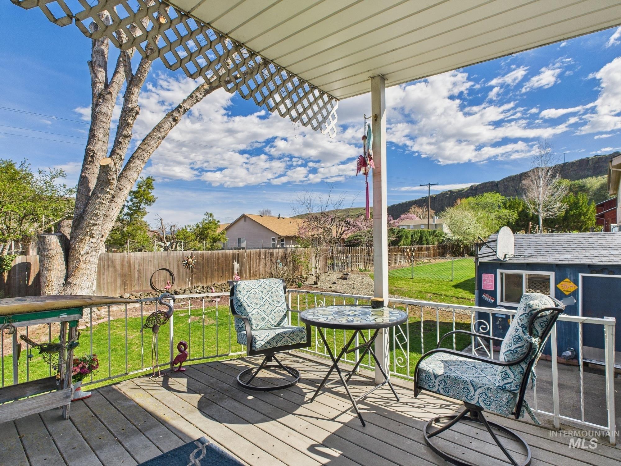 property viewer photo 35