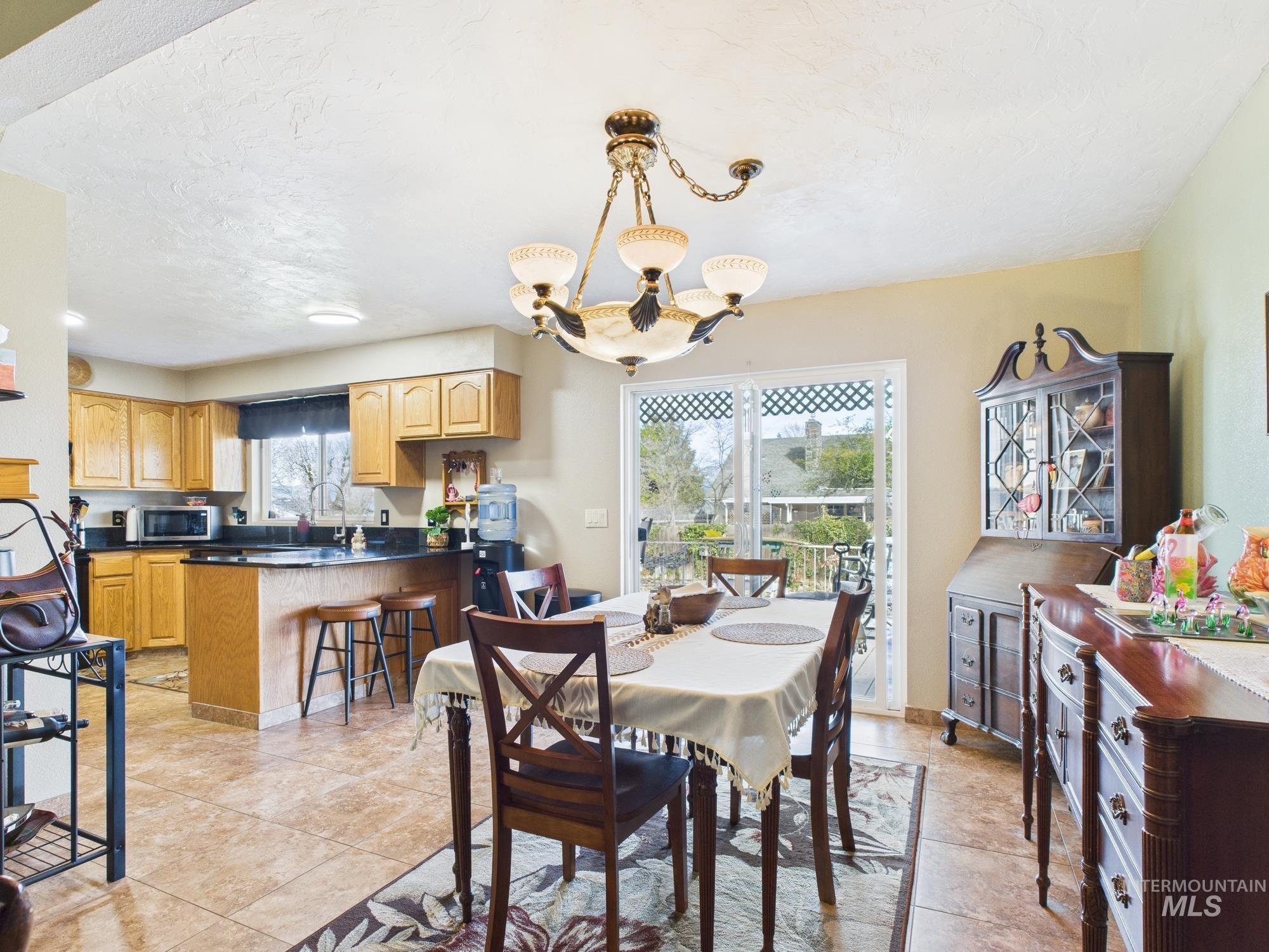 property viewer photo 8