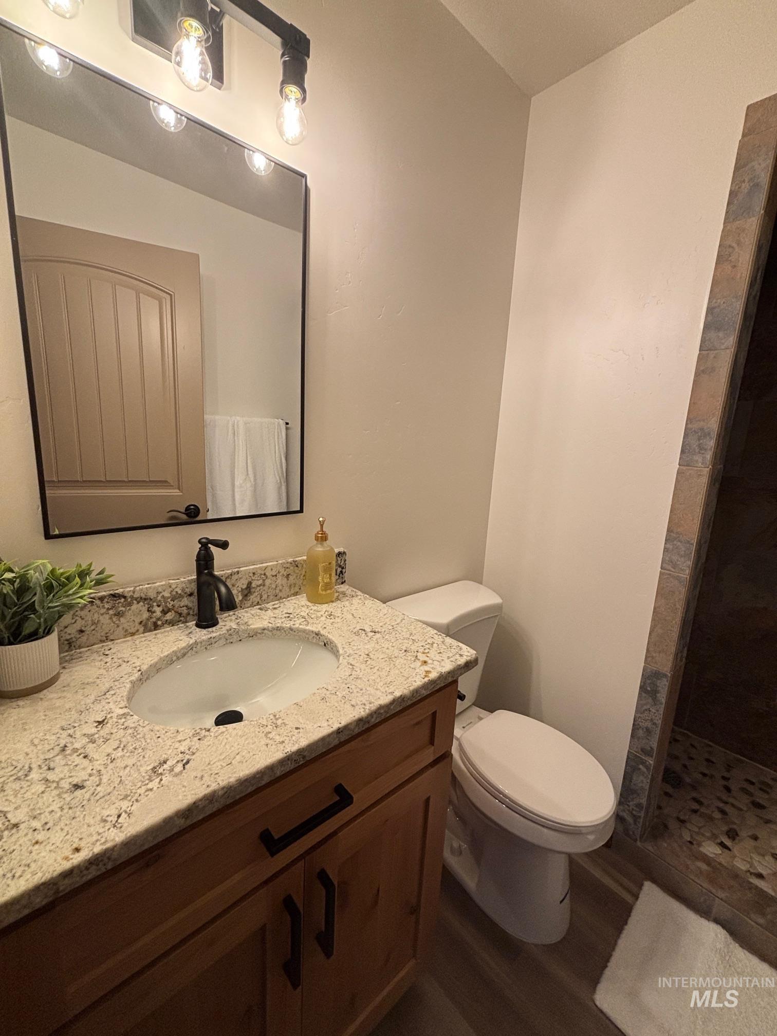 property viewer photo 17