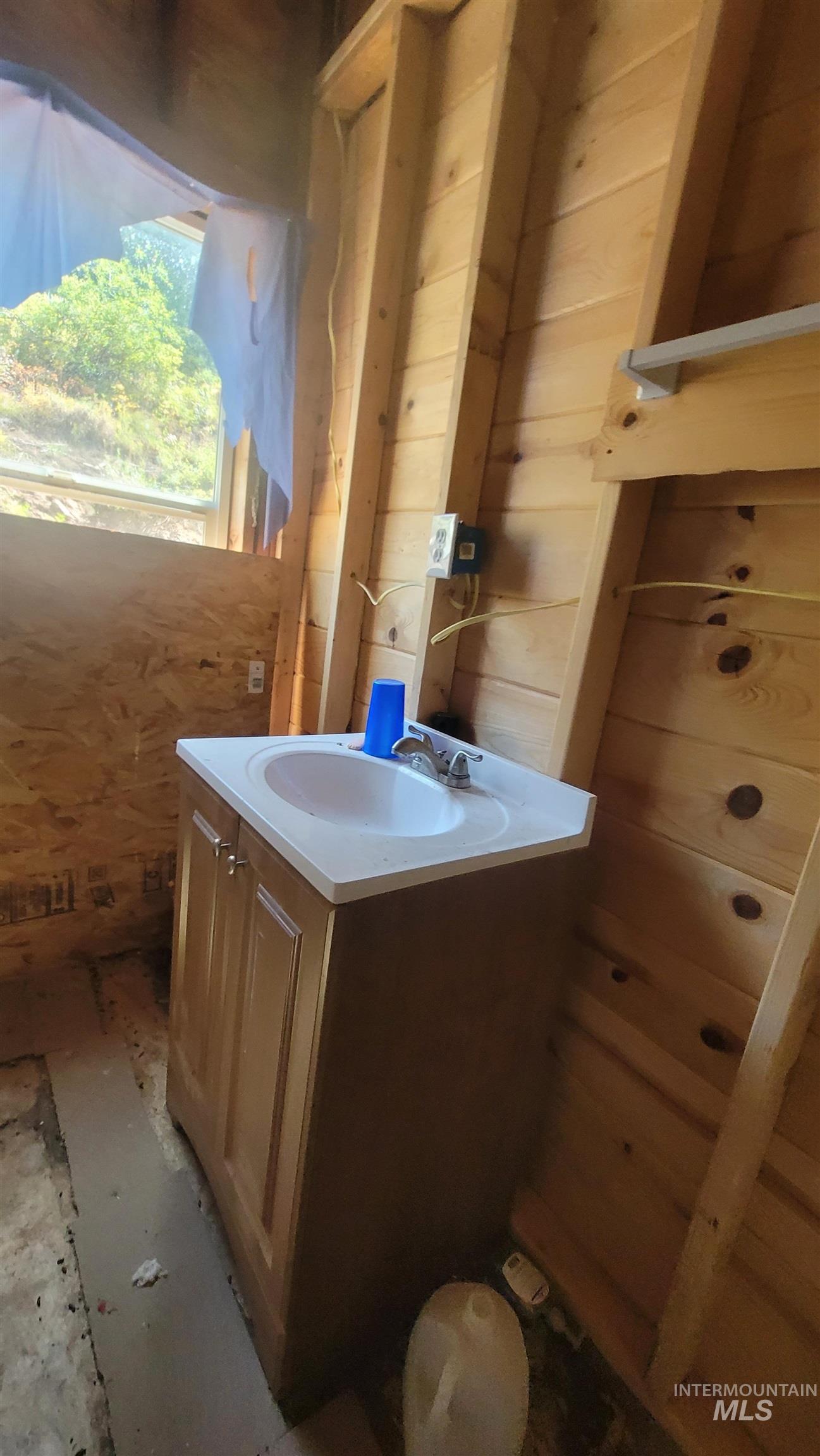property viewer photo 38