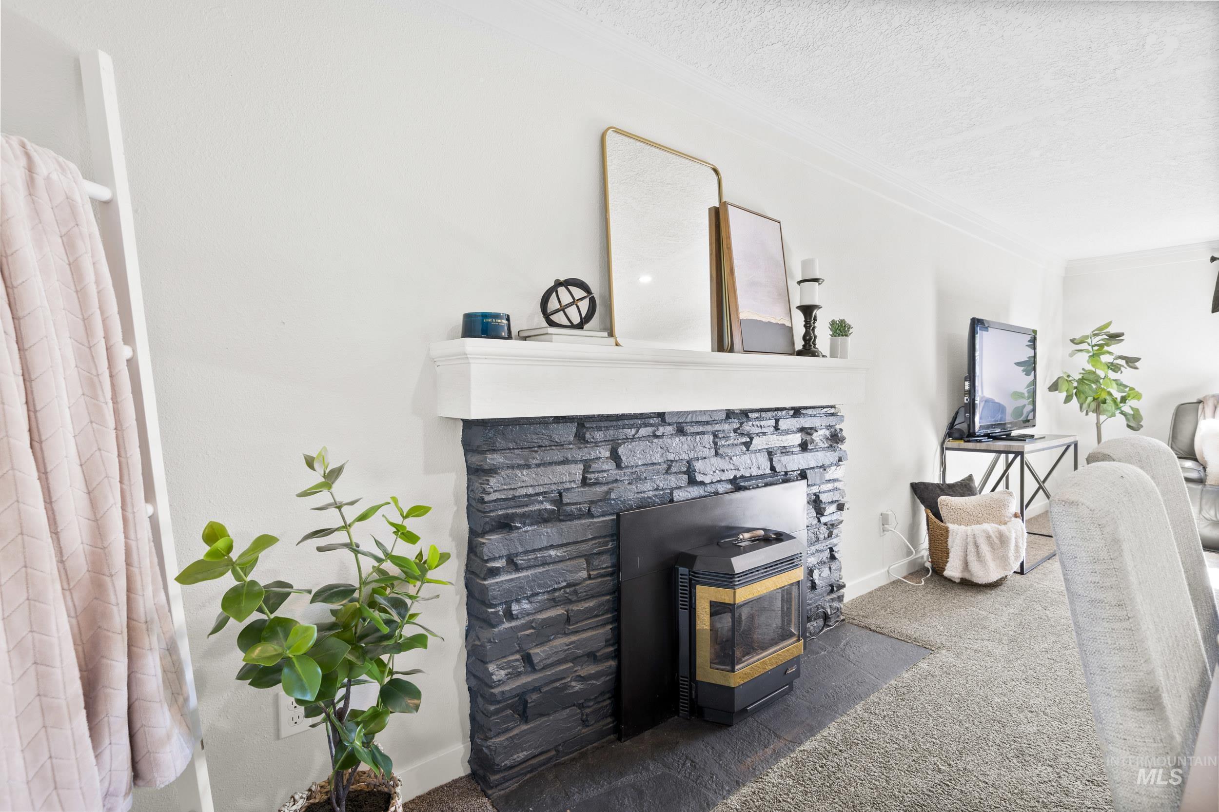 property viewer photo 11