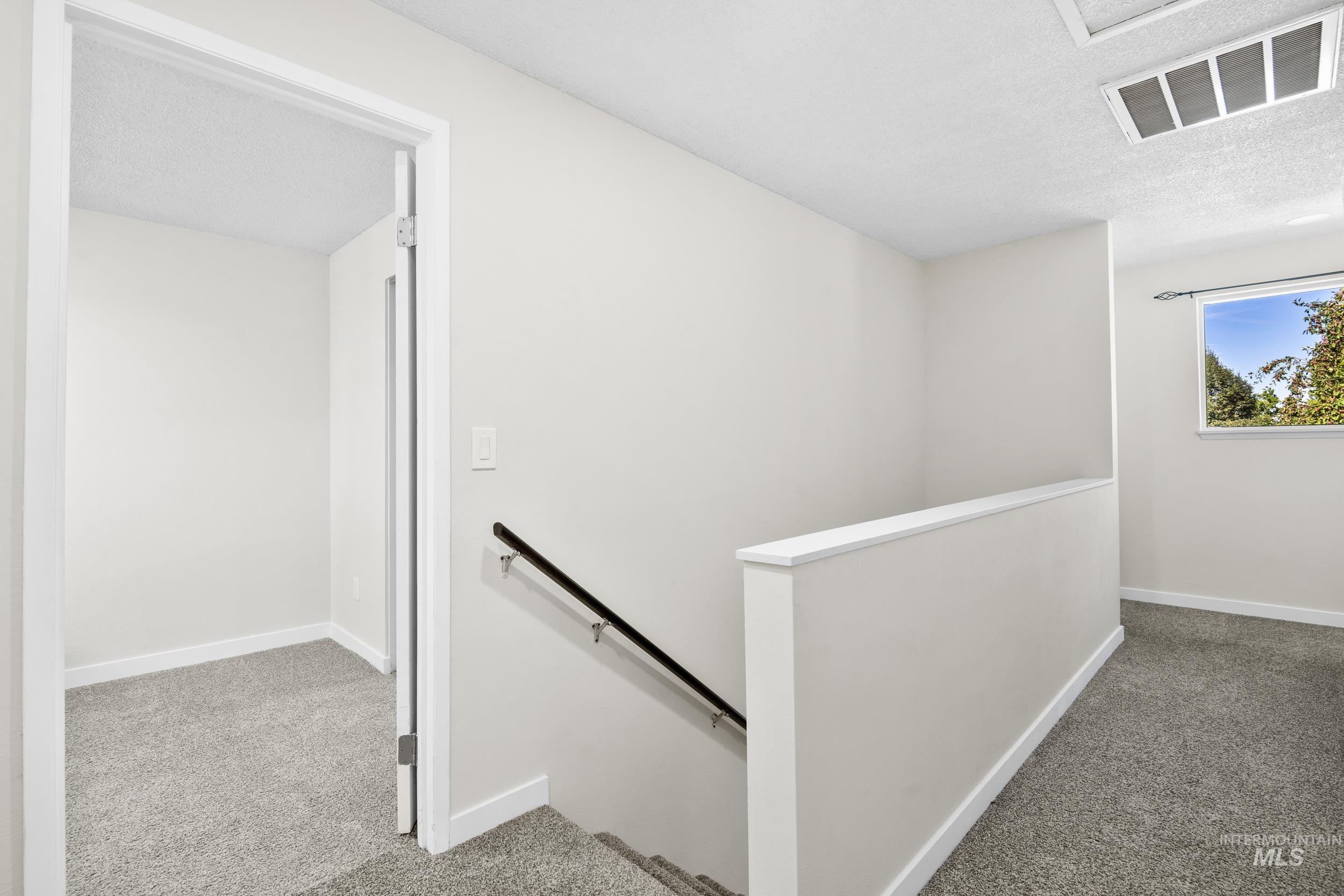 property viewer photo 22