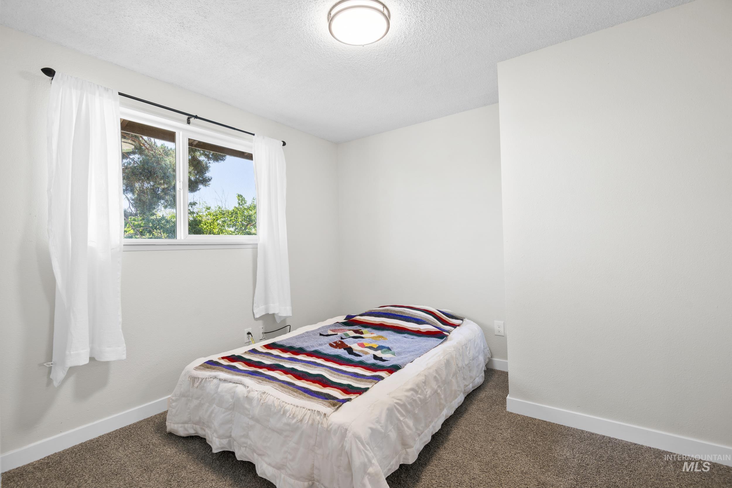 property viewer photo 23