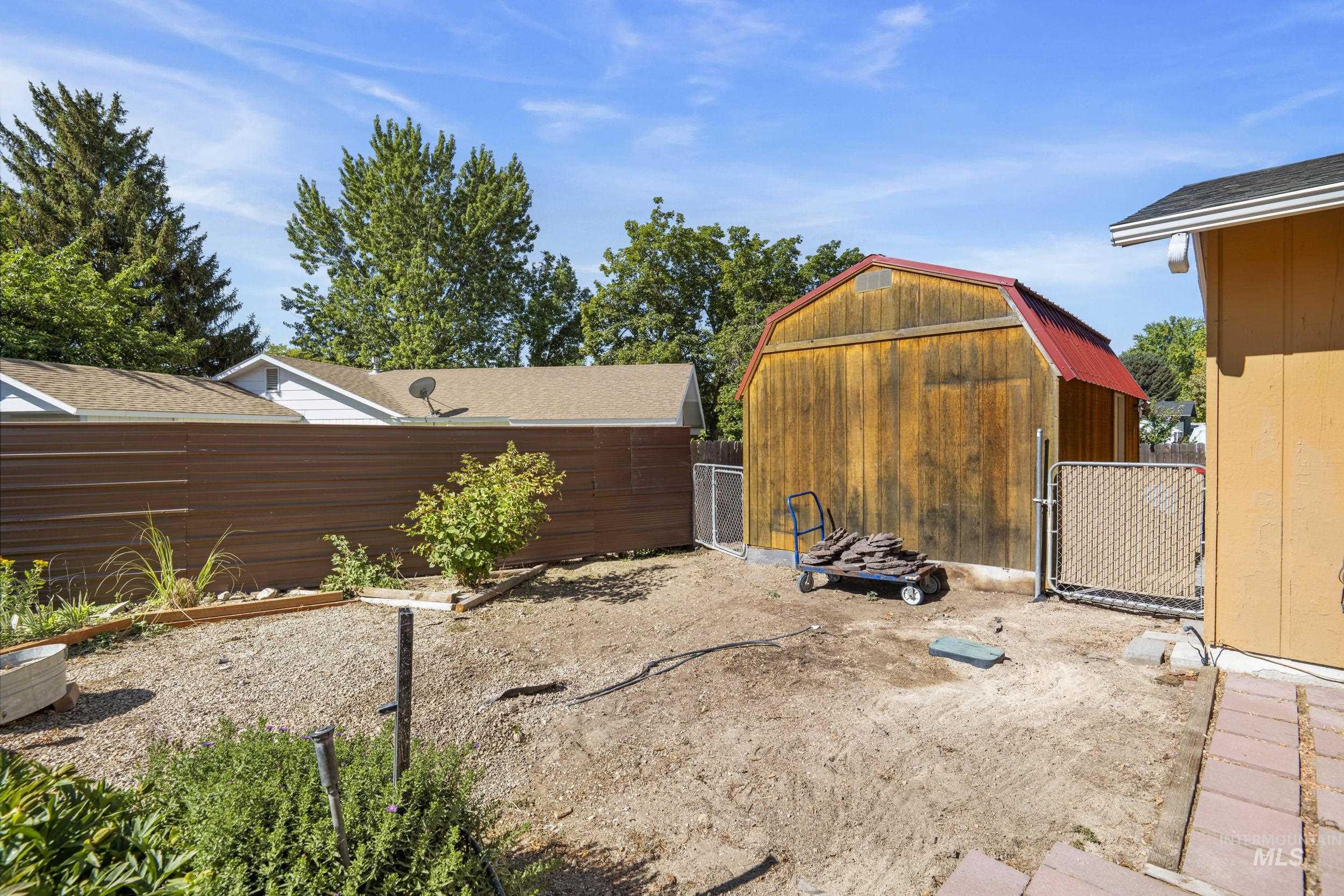 property viewer photo 38