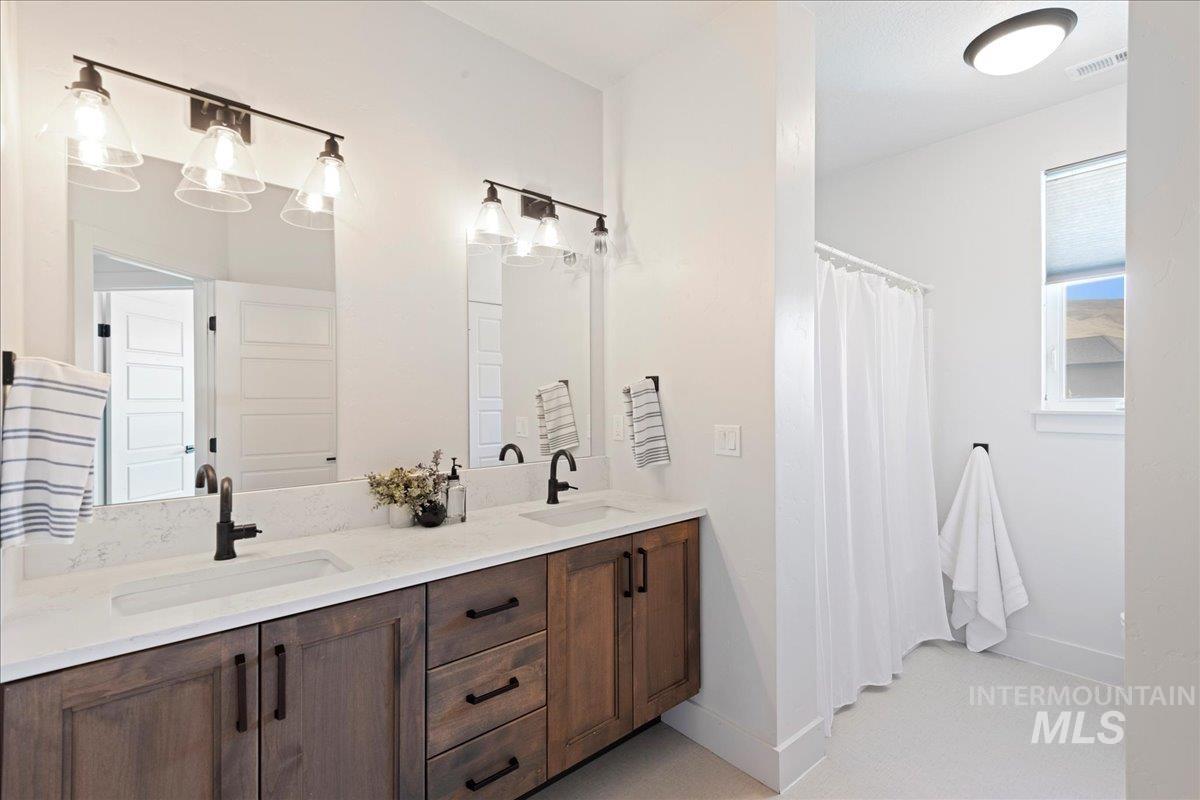 property viewer photo 21