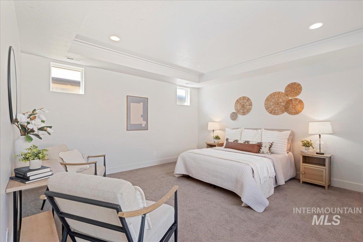 property viewer photo 3