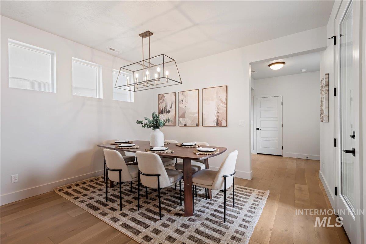 property viewer photo 8
