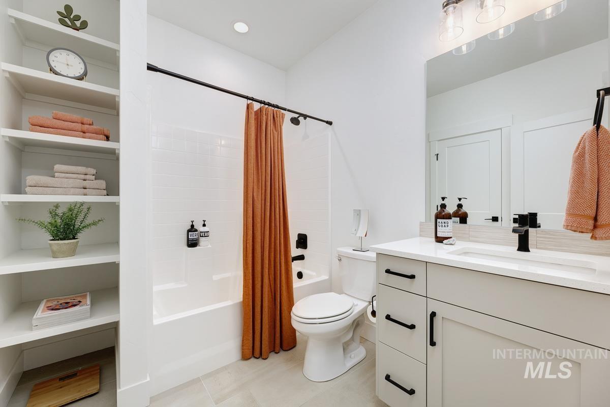 property viewer photo 12