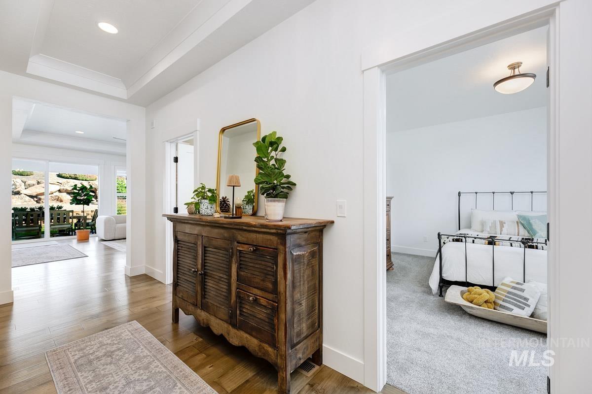 property viewer photo 14