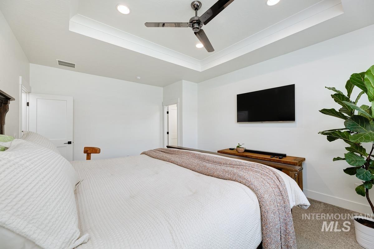 property viewer photo 18