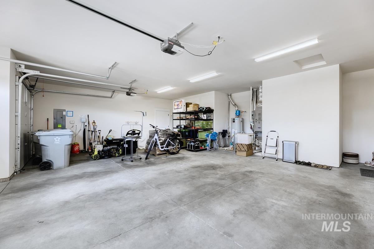 property viewer photo 26
