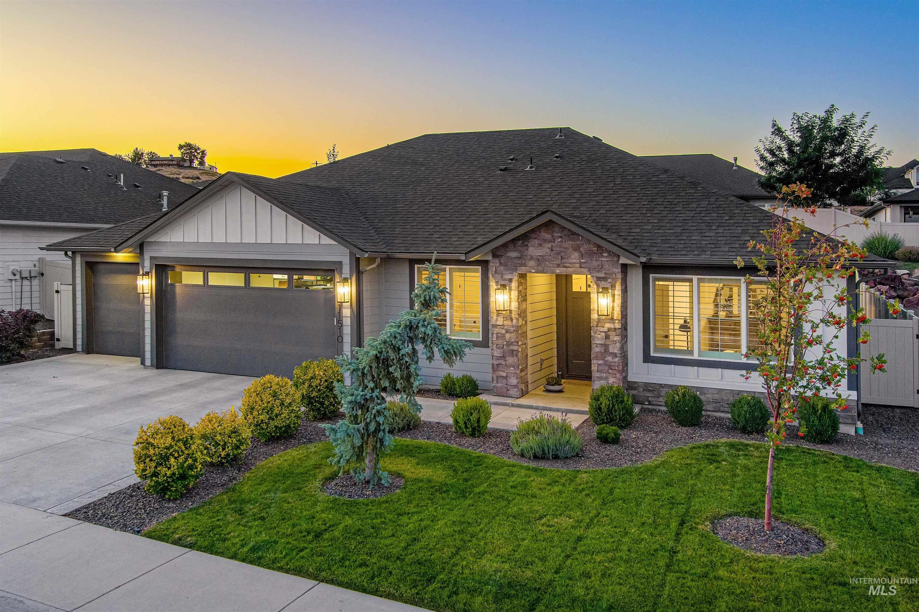 property viewer photo 30