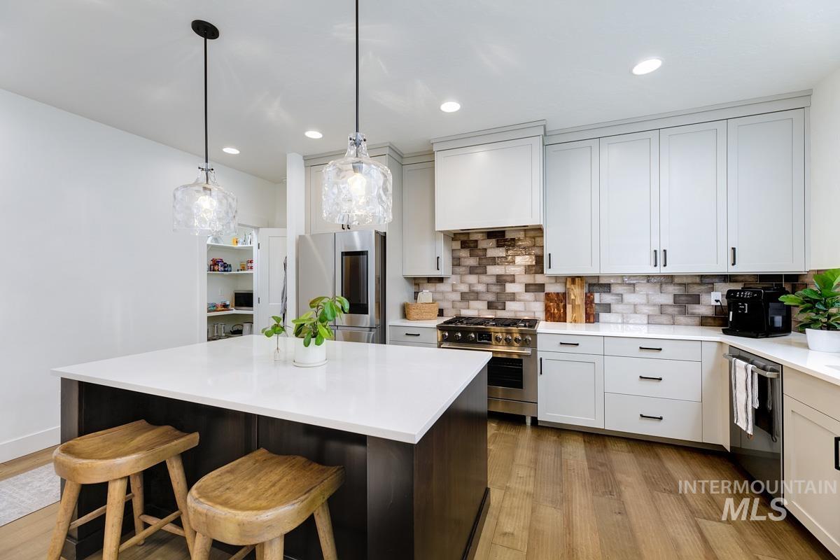 property viewer photo 8