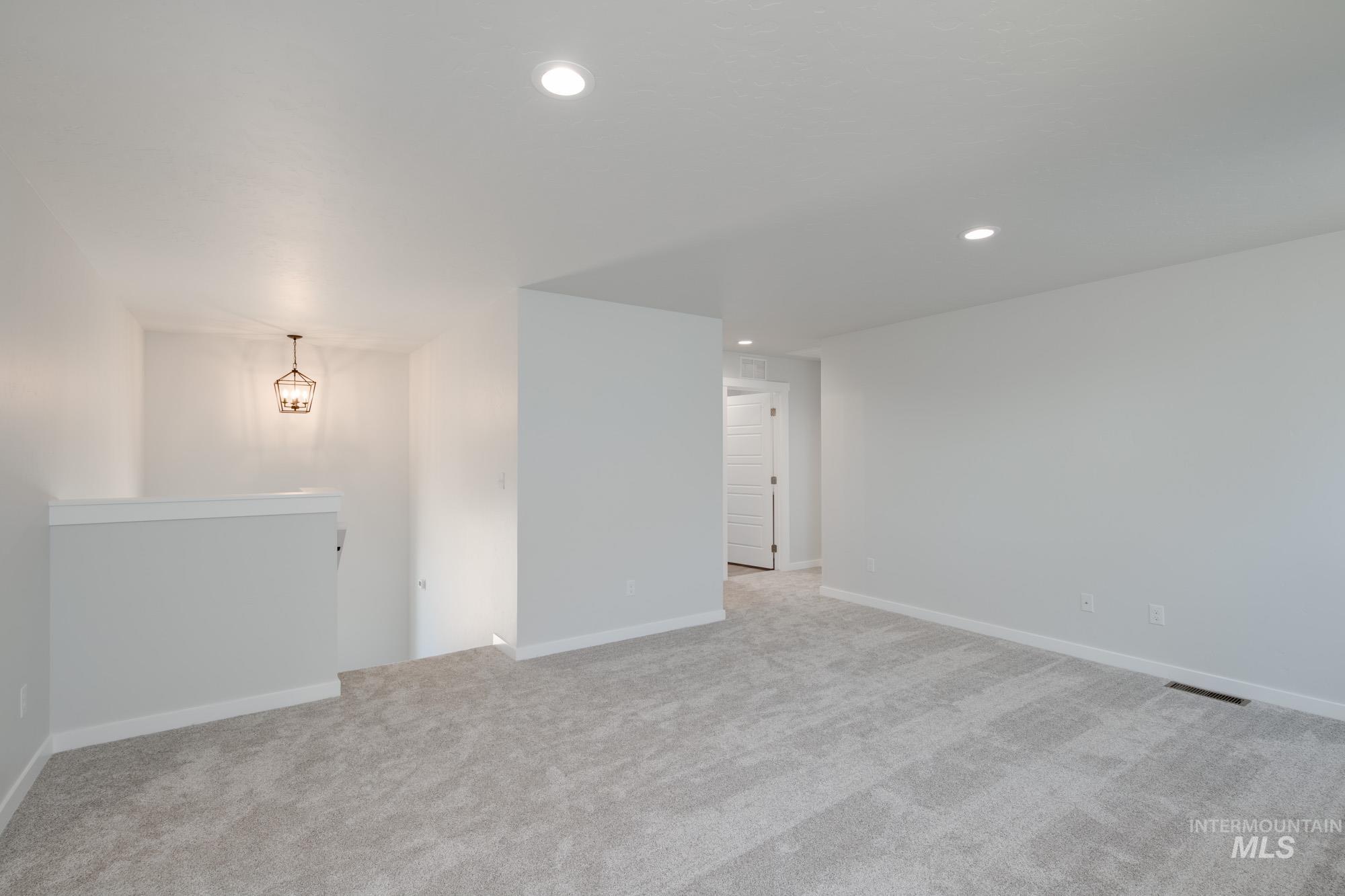 property viewer photo 21