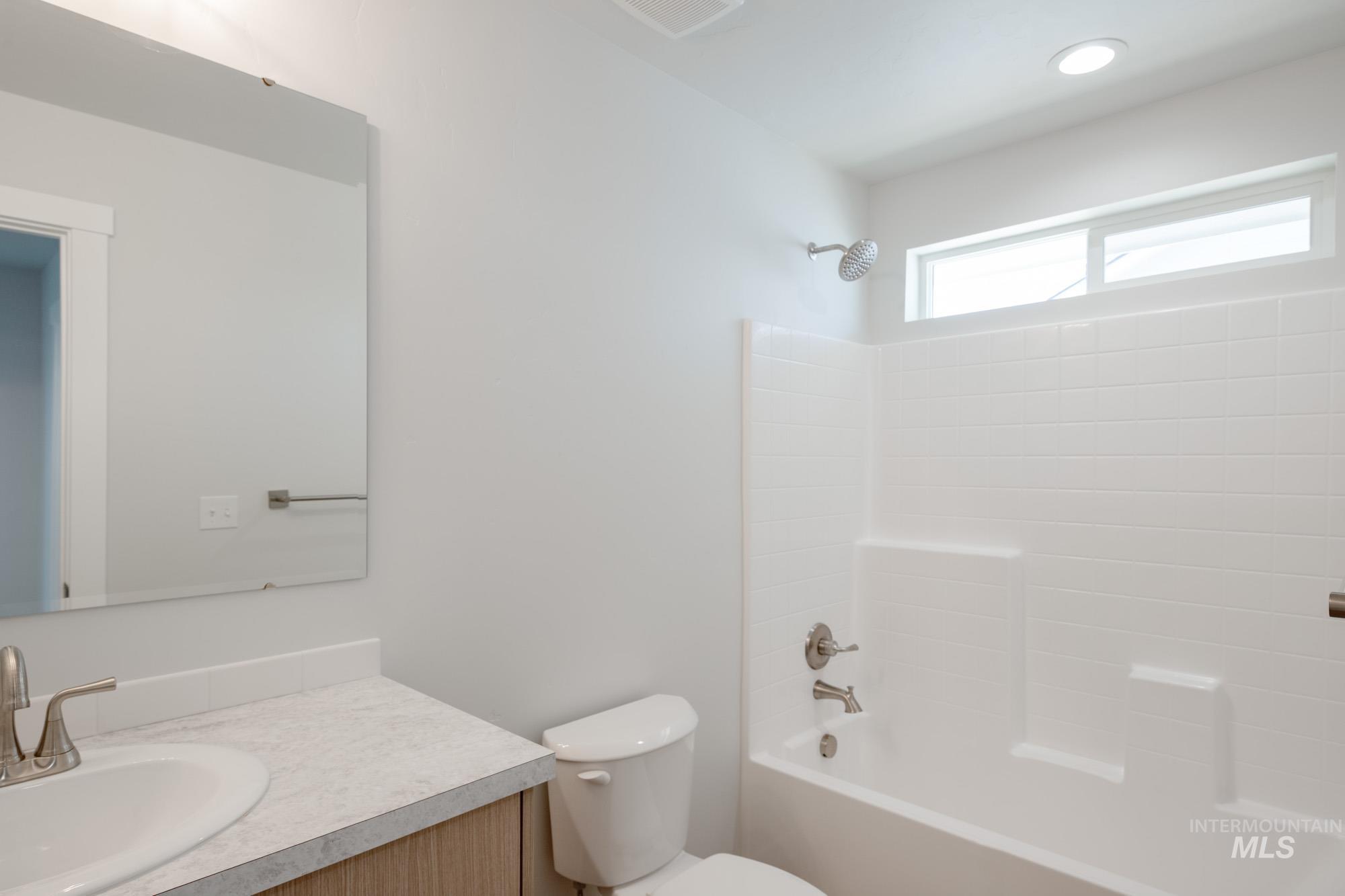 property viewer photo 25