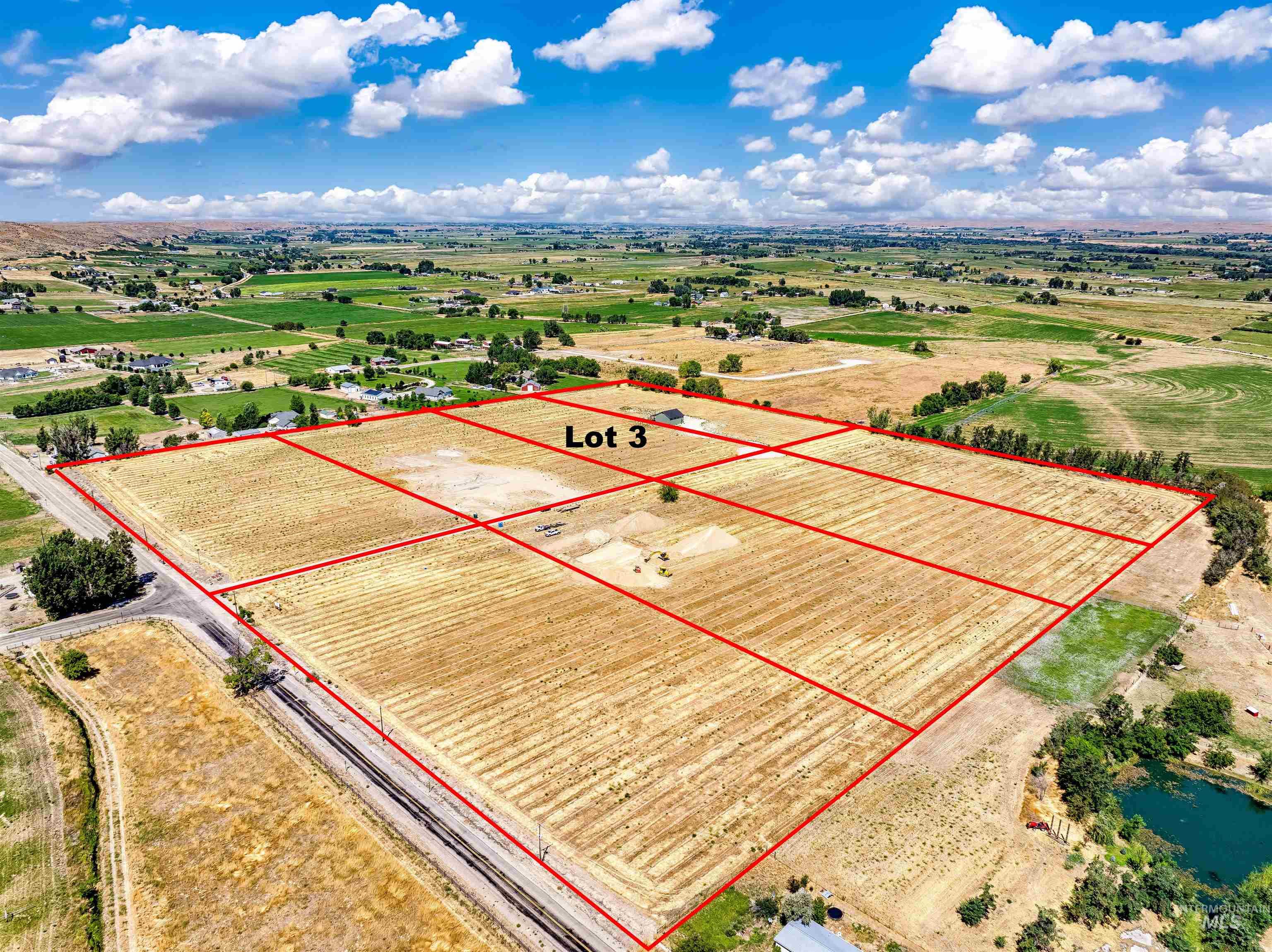 main property photo 14