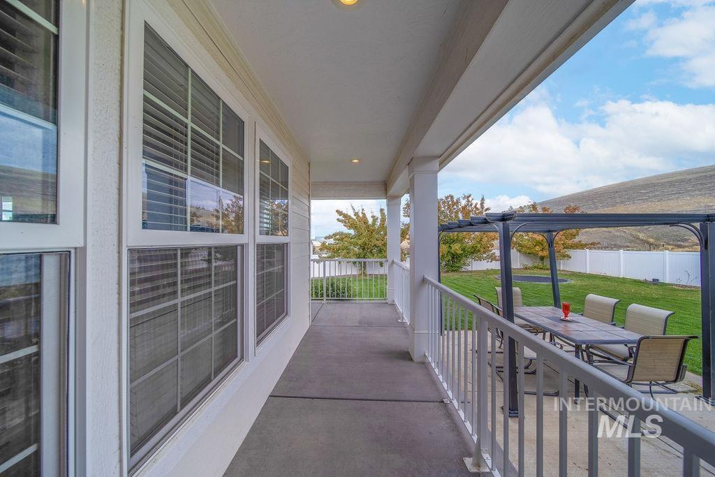 property viewer photo 19