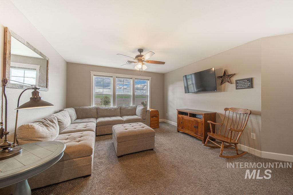 property viewer photo 23