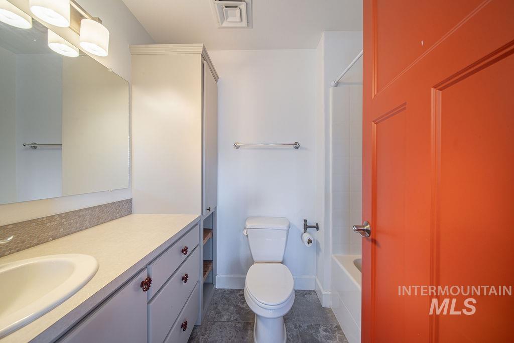 property viewer photo 26
