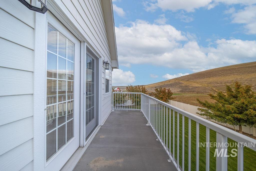 property viewer photo 27