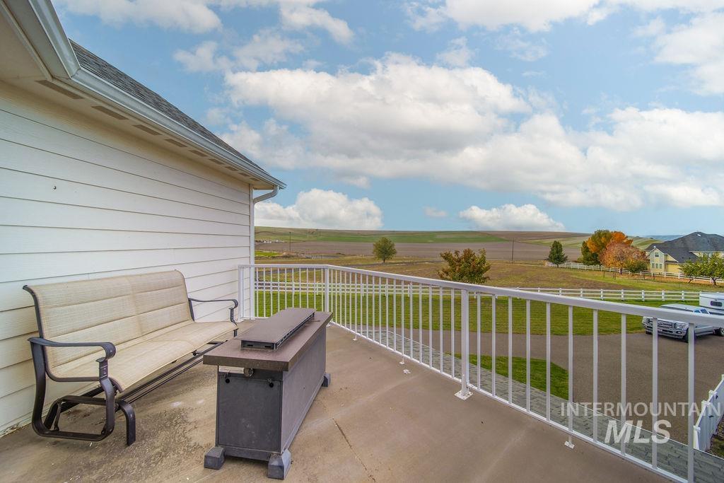 property viewer photo 30