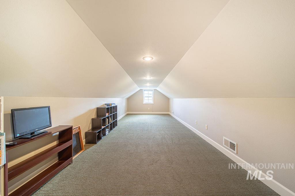 property viewer photo 36