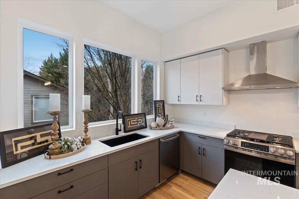 property viewer photo 14