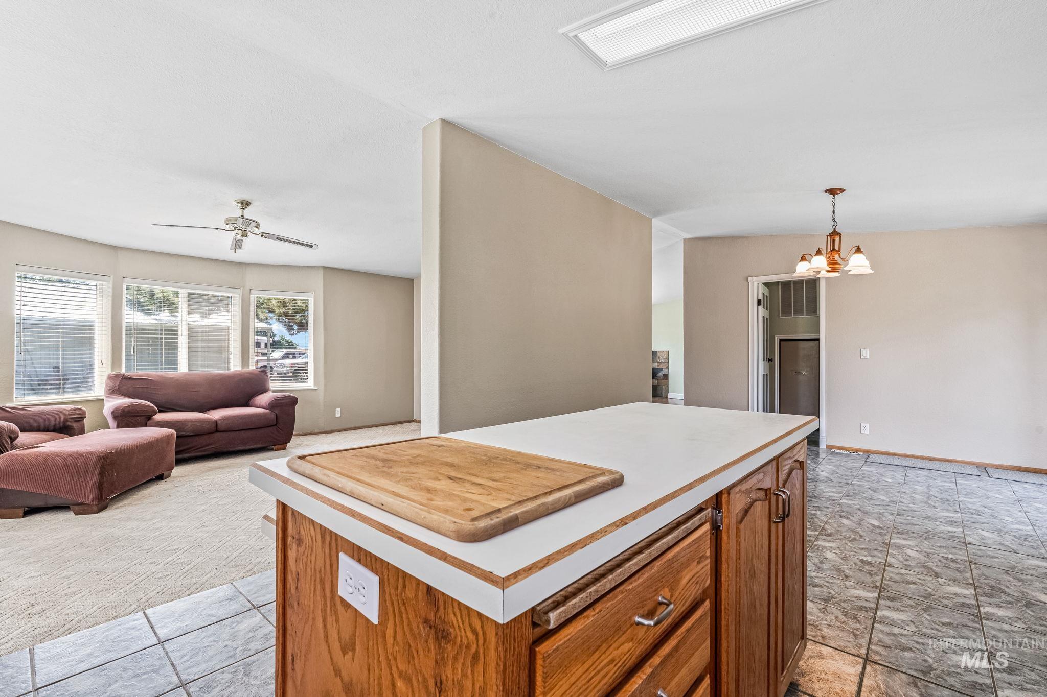 property viewer photo 13