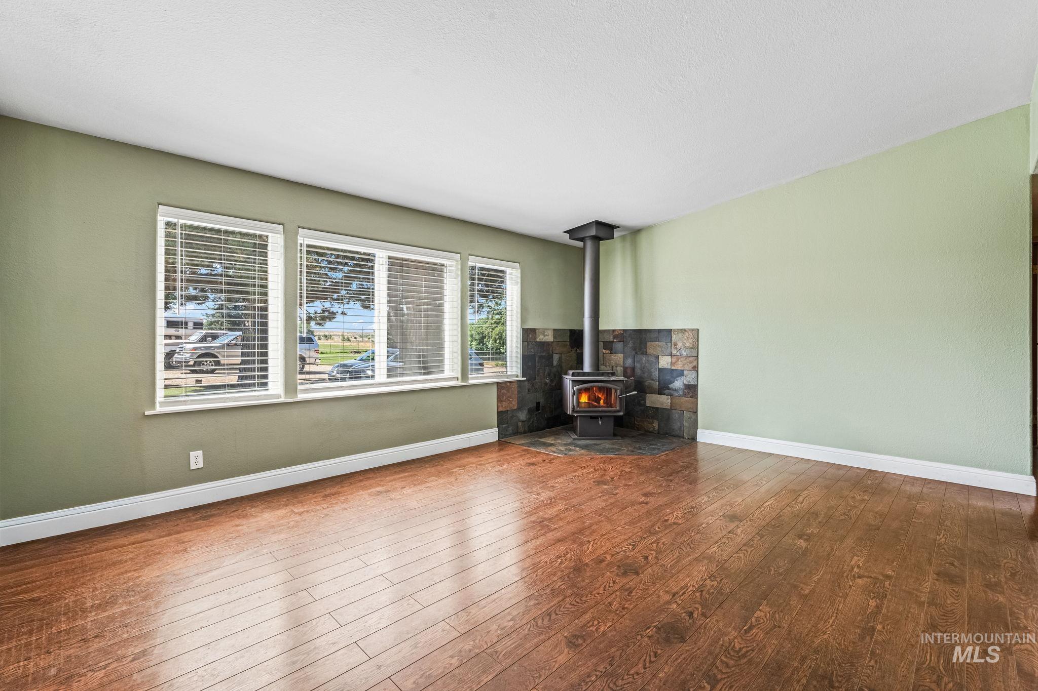 property viewer photo 21