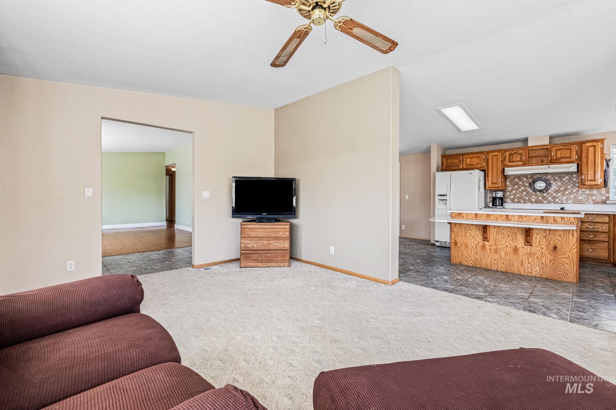 property viewer photo 8