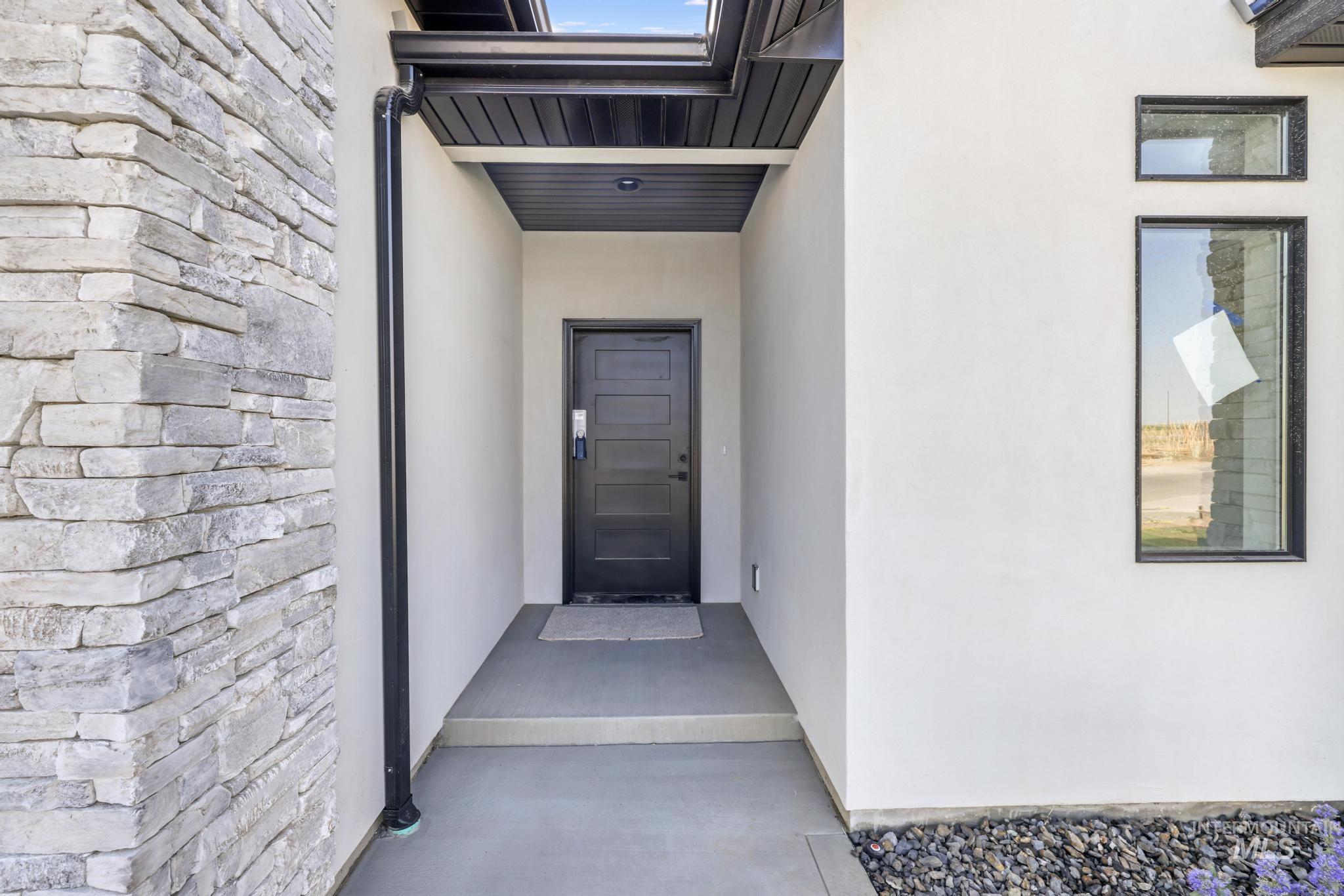 property viewer photo 1
