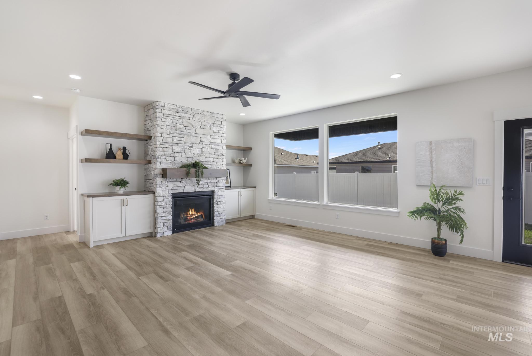 property viewer photo 13