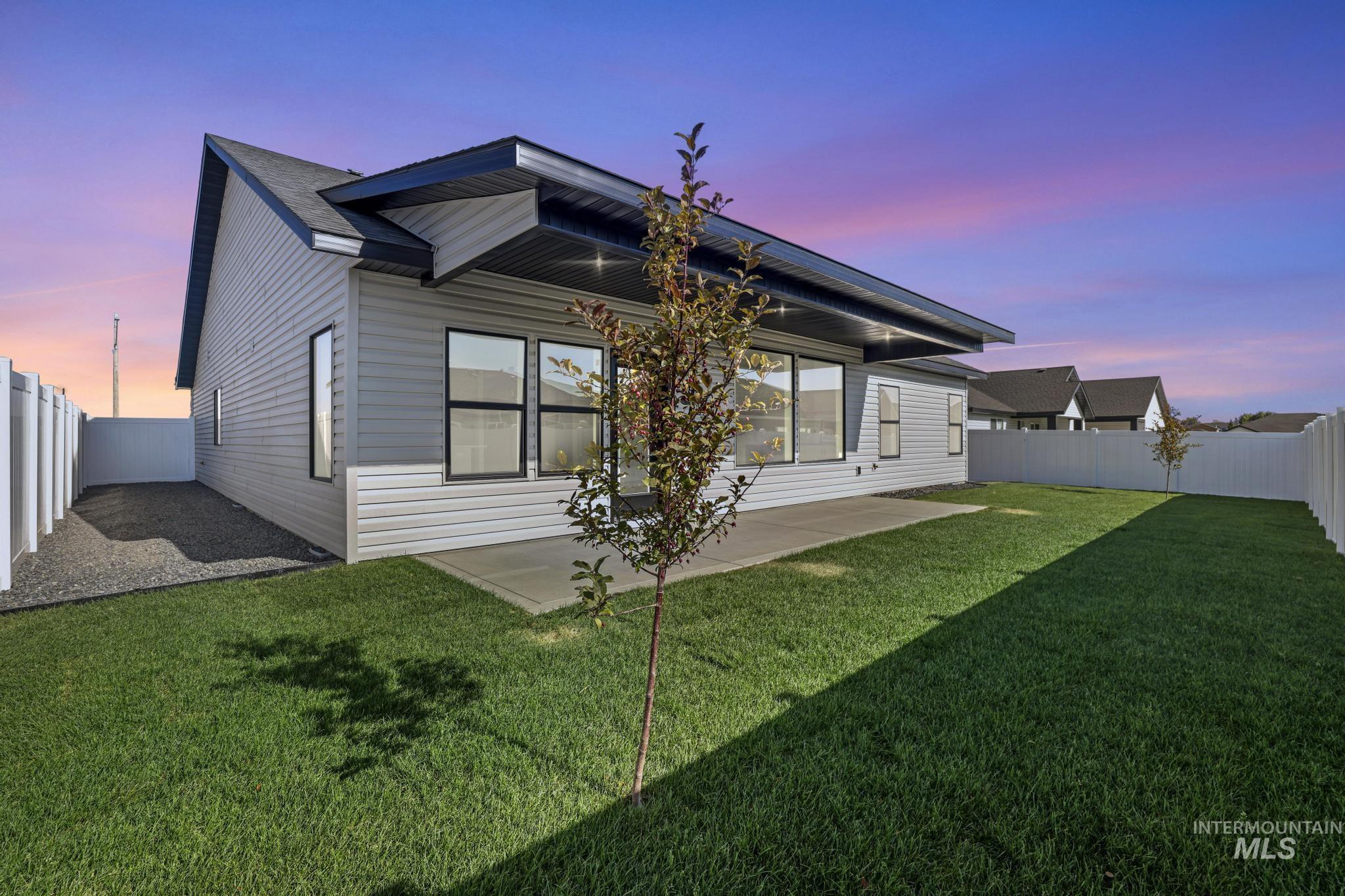 property viewer photo 19