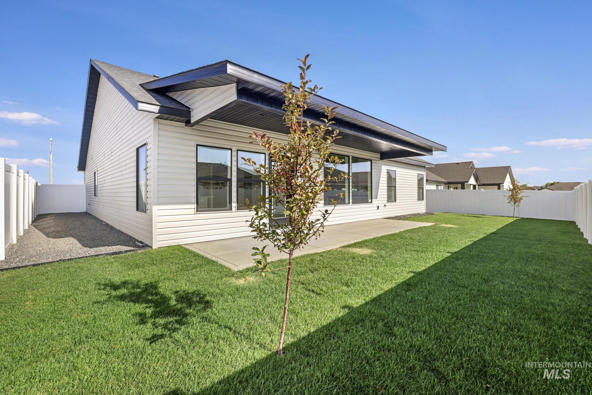property viewer photo 20