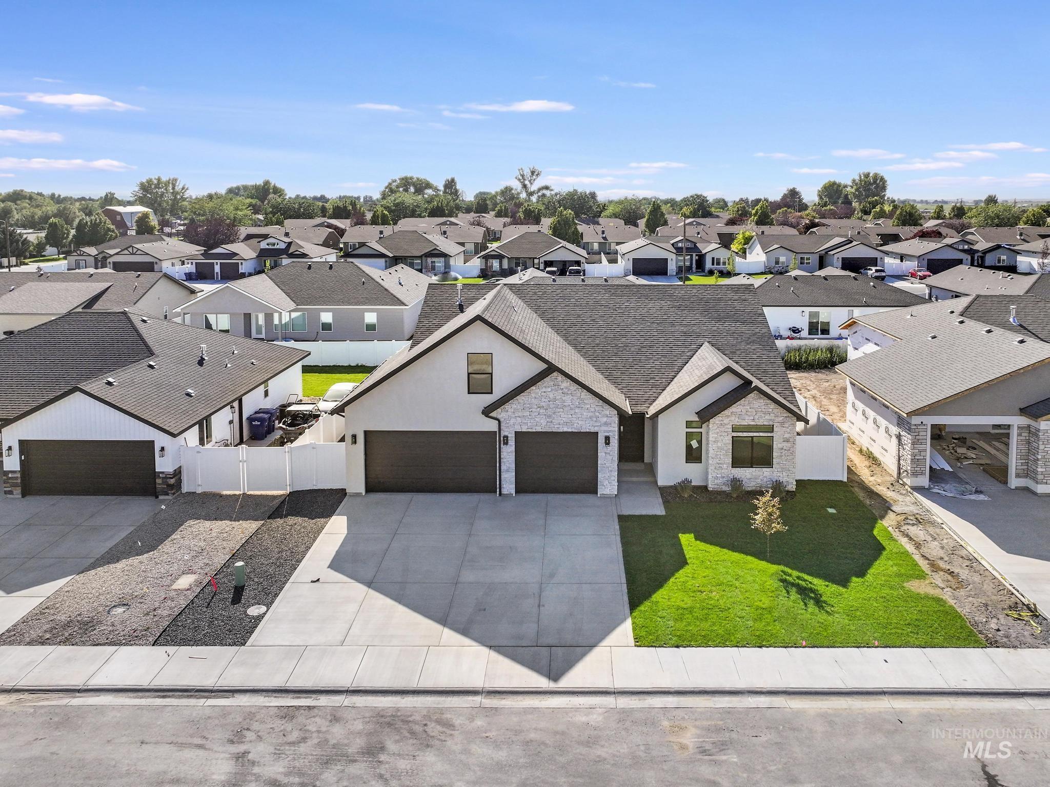 property viewer photo 22