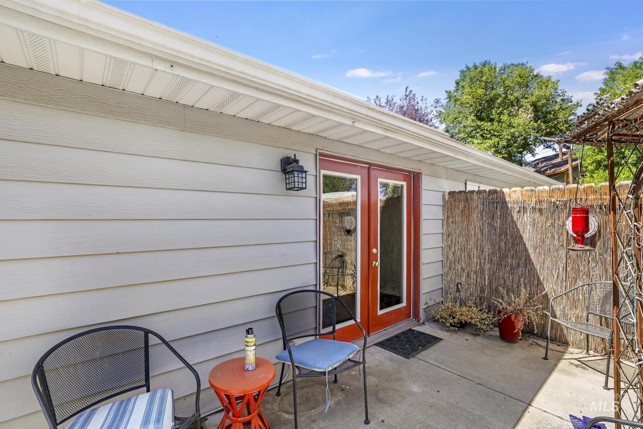 property viewer photo 28