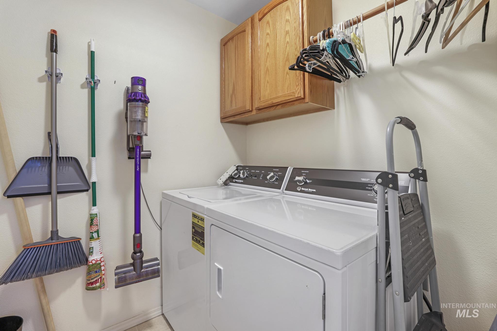 property viewer photo 23