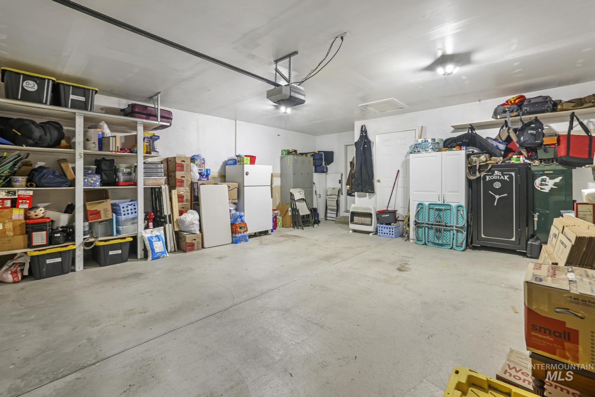 property viewer photo 25