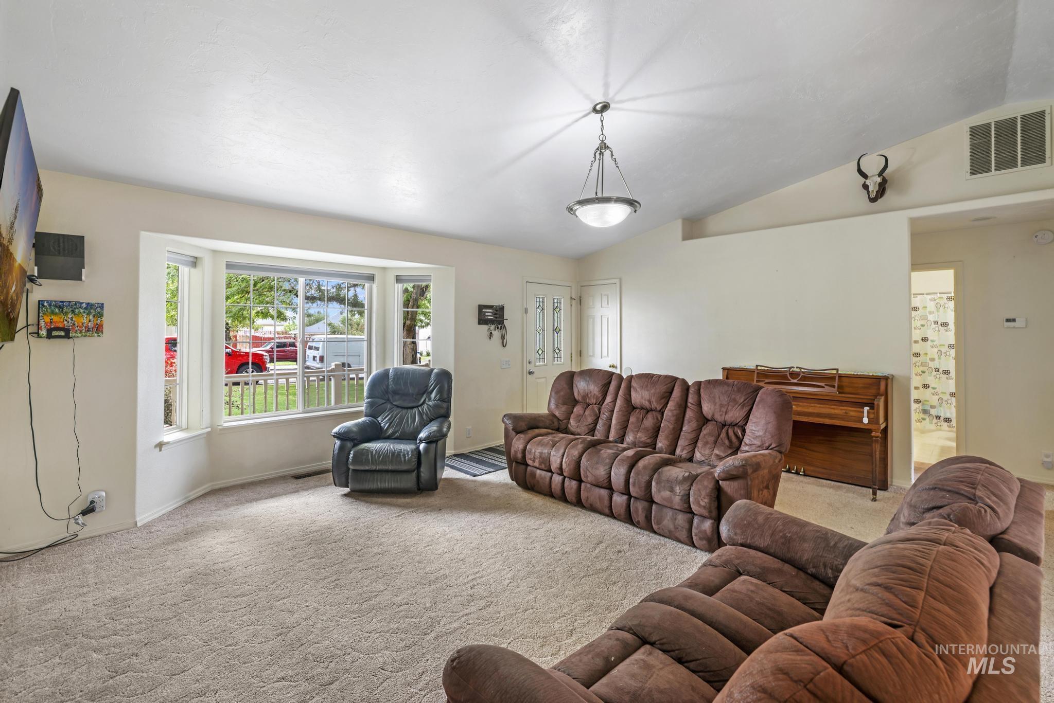 property viewer photo 4