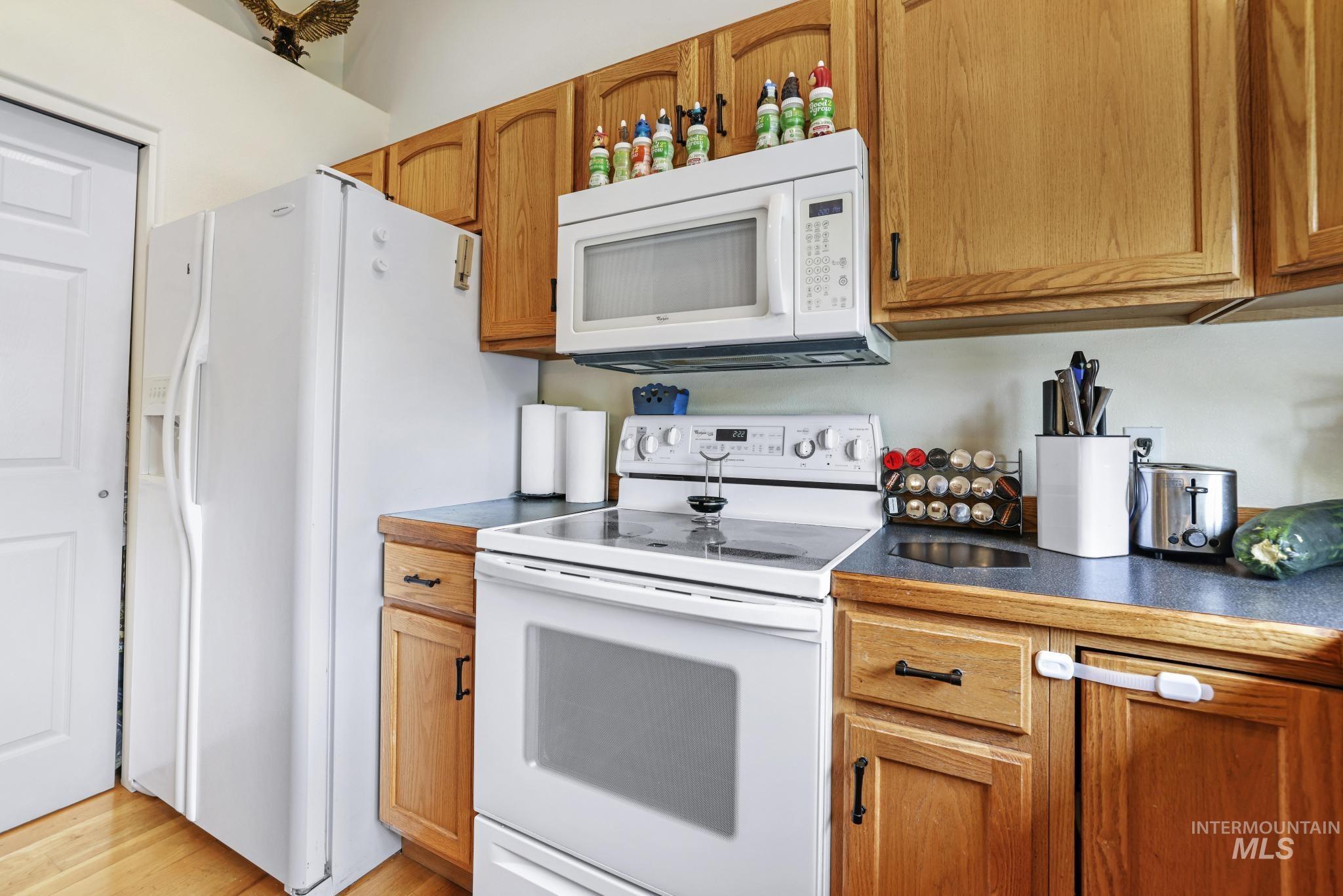 property viewer photo 8