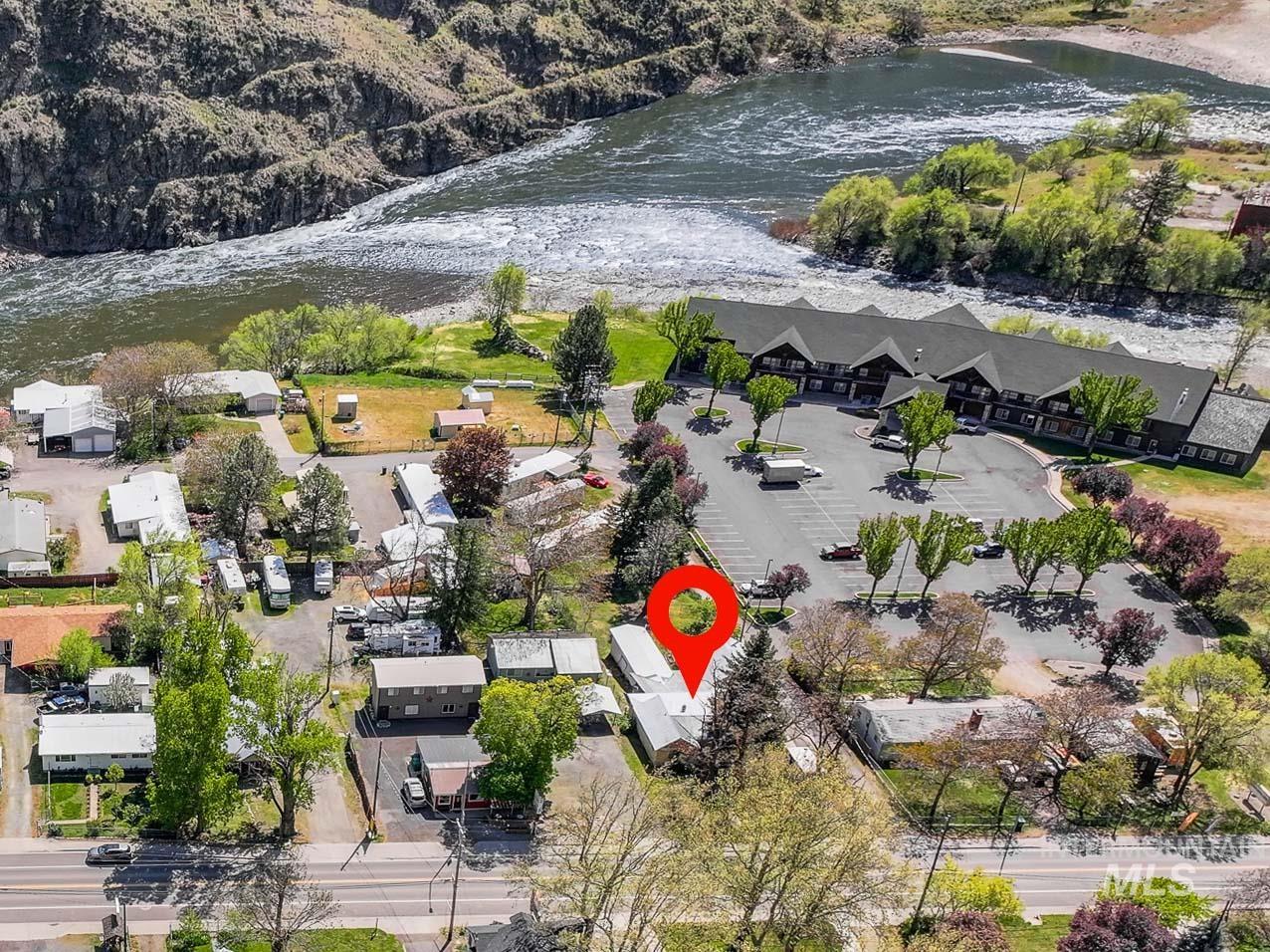 main property photo 28