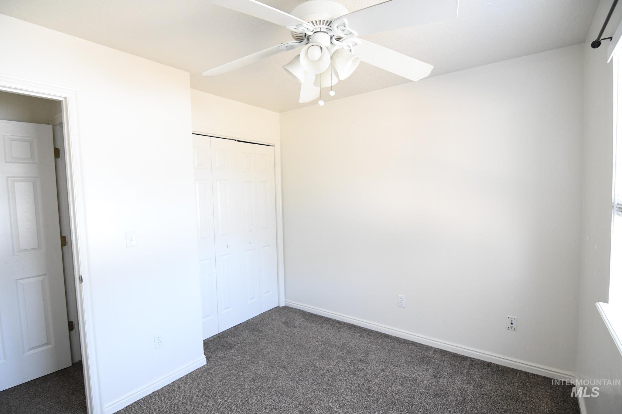 property viewer photo 10