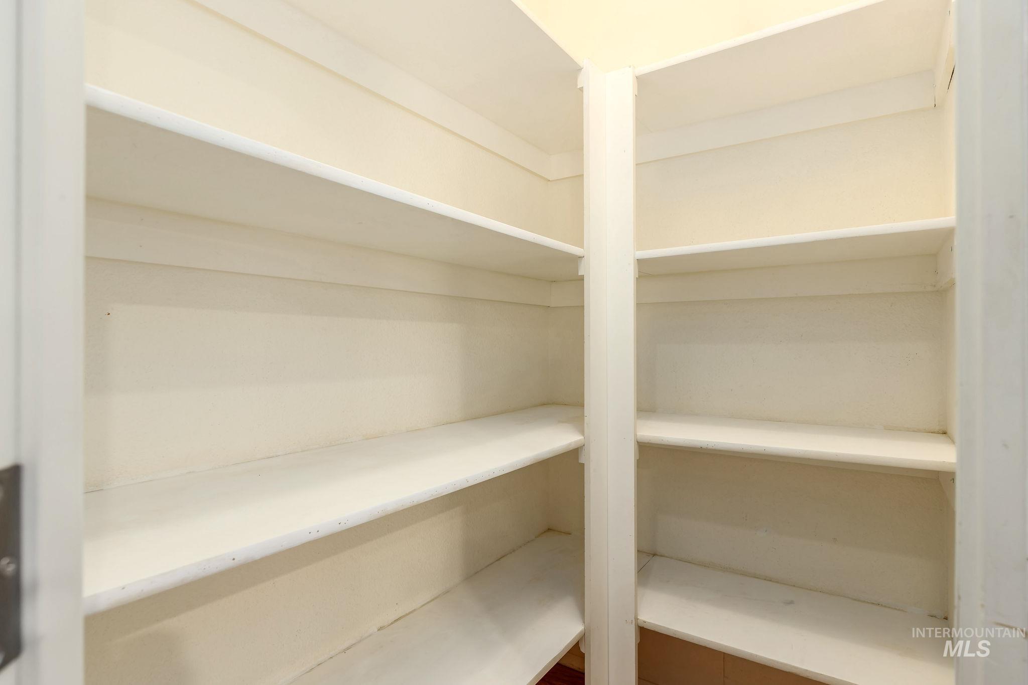 property viewer photo 14